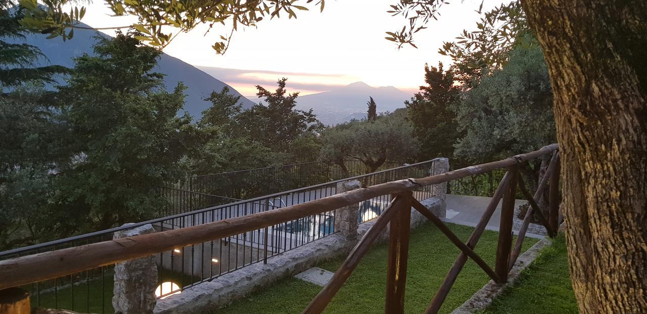 Villa Al Rifugio 카바드티레니 외부 사진